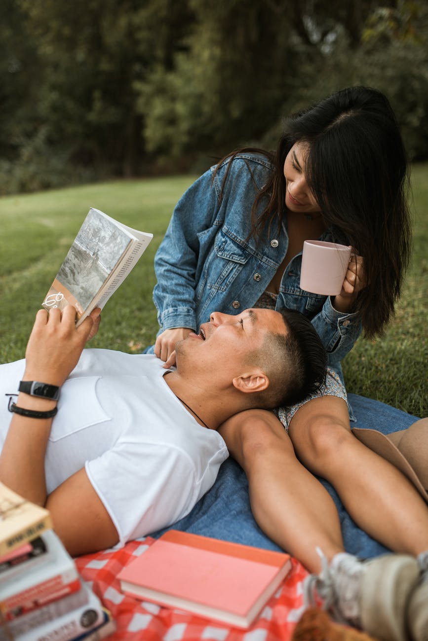 couple having a picnic