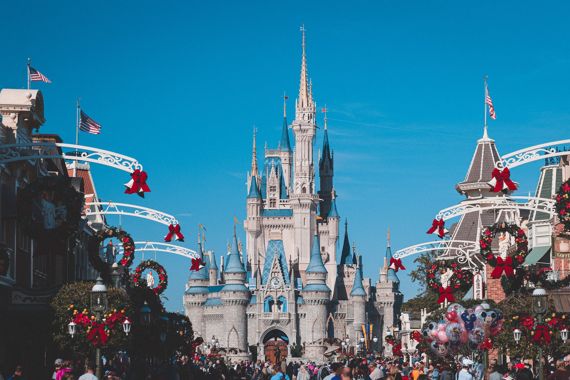 photo of castle during daytime